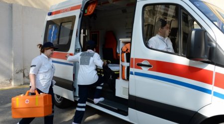 Psixi xəstələrin daşınması üçün İtaliyadan Azərbaycana təcili tibbi yardım avtomobilləri gətirilib
