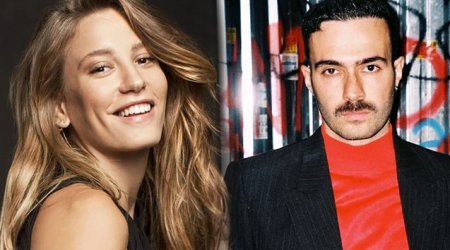 Serenay Sarıkaya bu müğənni ilə sevgilidir