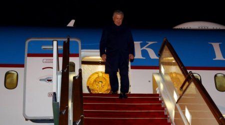 Özbəkistan Prezidenti Şavkat Mirziyoyev Azərbaycana işgüzar səfərə gəlib - FOTO