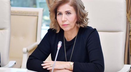 Bahar Muradova: 