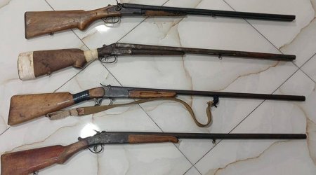 Biləsuvar sakinləri qanunsuz saxladıqları 4 ədəd silahı TƏHVİL VERDİLƏR