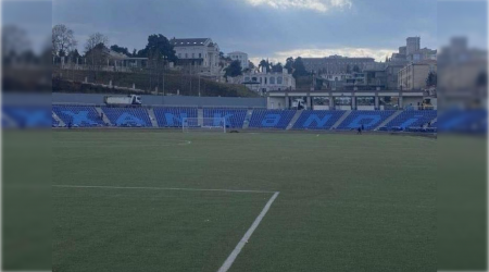 Stadionda tribunanın üzərinə Xankəndi YAZILDI 