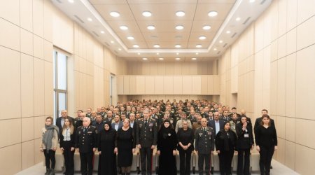 DİN əməkdaşlarına və şəhid polislərin ailə üzvlərinə ali dövlət mükafatları təqdim olunub - FOTO