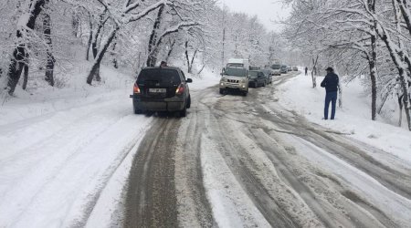 Şamaxı-İsmayıllı yolu güclü qar səbəbindən bağlanıb - VİDEO