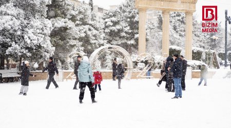 Qar həsrəti sona çatan BAKI – FOTOREPORTAJ 