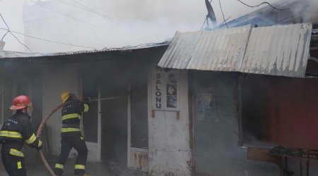 Şəmkir bazarındakı yanğında 8 mağazaya ziyan dəyib - FOTO