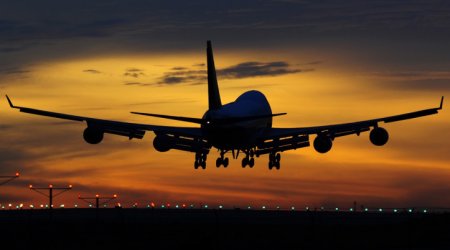 Kərkükdən Bakıya ilk aviareys baş tutdu – FOTO 