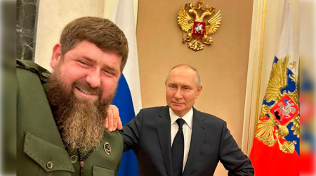 Putin Kadırovu TƏLTİF EDİB