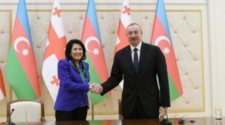 Salome Zurabişvili İlham Əliyevi TƏBRİK ETDİ 