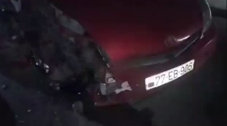 Lökbatanda yük maşını “Prius”la toqquşdu - VİDEO