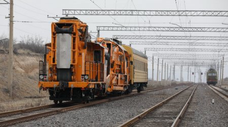 Modernləşdirilən Bakı-Tbilisi-Qars dəmir yolu xətti yekunlaşır - FOTO