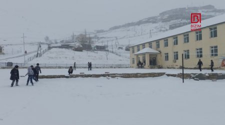 Torpaq çərşənbəsində Xınalıq ağ libasa büründü – FOTO/VİDEO