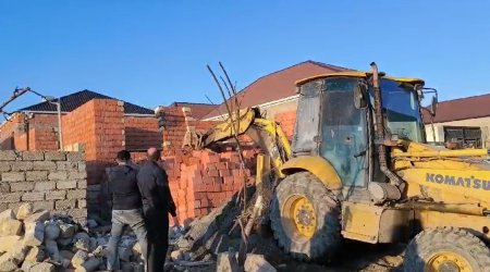 Bakıda daha bir qanunsuz tikili söküldü – FOTO/VİDEO  