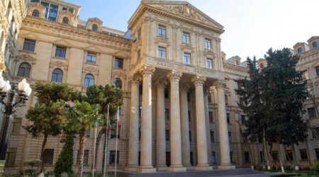 İtaliyanın yürütdüyü siyasət Fransaya və bəzi Avropa ölkələrinə nümunə olmalıdır - Rəsmi Bakı
