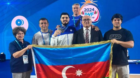 Ağırlıqqaldıranımız Dünya Kubokunda 3 gümüş medal qazandı – FOTO/VİDEO