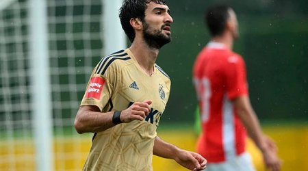 Mahir Emreli “Dinamo”dan gedəcək