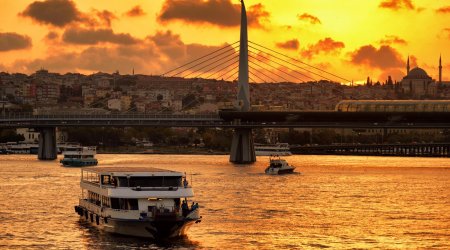 İstanbul boğazı gəmilərin hərəkəti üçün bağlandı - SƏBƏB