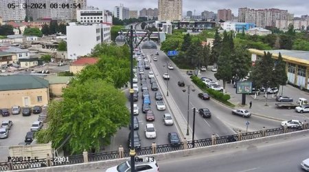 Bakının bir sıra küçələrində sıxlıq var - SİYAHI + FOTO