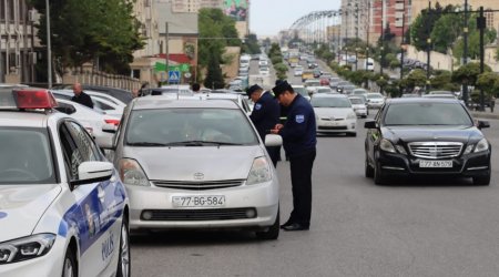 Taksi sürücülərinə qarşı reyd keçirildi - FOTO