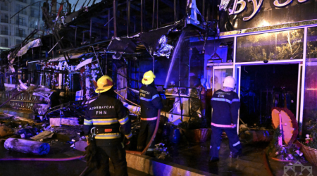 Bakıda mağazada baş verən yanğın tam söndürüldü - FOTO