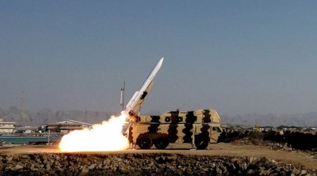 Livandan İsrailin şimalına 200 raket atılıb