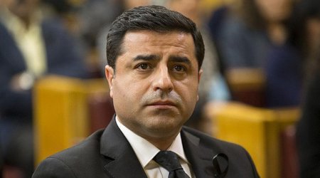 Səlahəddin Dəmirtaş “Kobani hadisələri”nə görə 42 il həbs cəzasına məhkum edildi