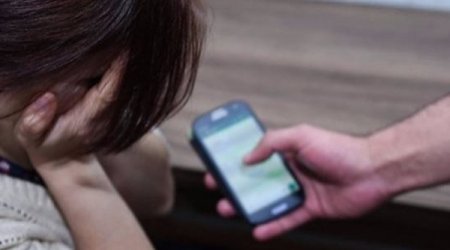 Sumqayıtda qadını döyüb, telefonunu əlindən aldılar – FOTO  