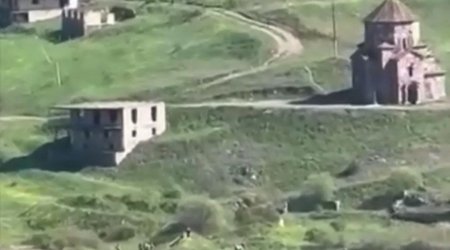Qazaxla sərhəddə yaşayan ermənilər: “Evimizi türklərə buraxmayacağıq” - VİDEO