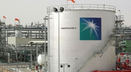 “Saudi Aramco” 12 milyard dollarlıq səhmini bir neçə saata satdı