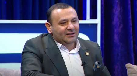 Aşıq Namiq: “Toylar yoxdur, güclə bir aya 500 manat qazanıram” – VİDEO 