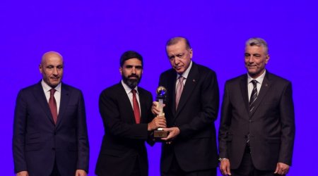 Ərdoğan “2023-cü il ixracat çempionları” mükafatını SOCAR-ın rəhbərinə təqdim edib - FOTO