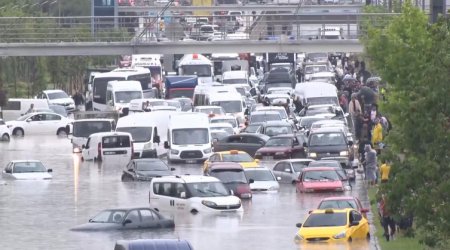 Ankara küçələri sel sularına QƏRQ OLUB - FOTO/VİDEO 