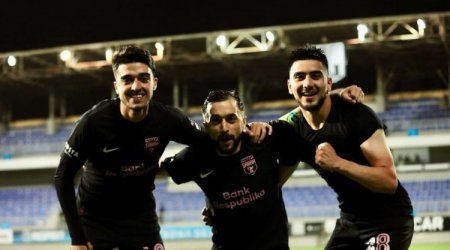 “Şamaxı” “Sabah”ın futbolçusunu heyətinə qatdı