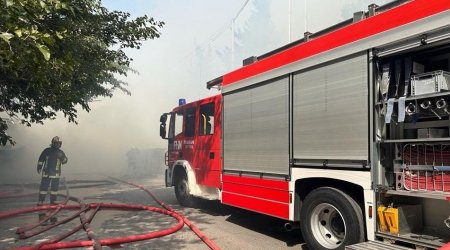 “Neftçilər” stansiyasının yaxınlığında dönərxanada yanğın söndürüldü