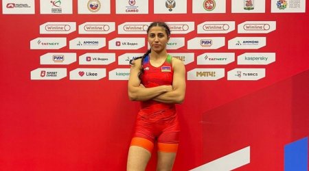 Azərbaycanın iki qadın güləşçisi Kazanda medal qazandı – FOTO 