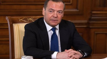 Medvedev Sevastopolun atəşə tutulmasına münasibət bildirdi