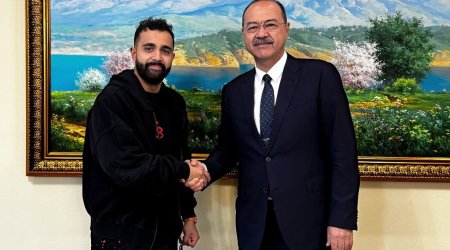 Azərbaycanlı bloger Özbəkistanın baş naziri ilə GÖRÜŞDÜ - FOTO