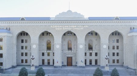 “ADY”nin əməkdaşlarına xidməti avtomobil verilməsi ilə bağlı Rəsmi AÇIQLAMA - YENİLƏNİB