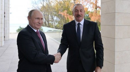 Putin İlham Əliyevi belə qarşıladı – VİDEO