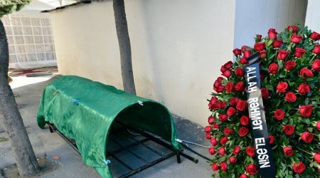 Xidməti vəzifəsini yerinə yetirərkən vəfat edən polis kapitanı dəfn edildi - VİDEO