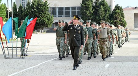 Növbəti zabit təkmilləşdirmə kursunu uğurla bitirən dinləyicilərə sertifikatlar verilib - FOTO