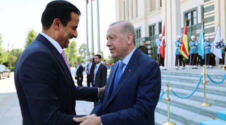 Ərdoğan Qətər Əmiri ilə Yaxın Şərqdəki vəziyyəti müzakirə etdi - FOTO