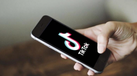 "TikTok"da tanış olduğu qadını işə düzəltmək adı ilə ALDATDI