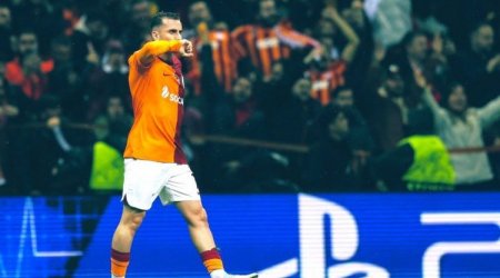 “Qalatasaray”ın futbolçusu “Benfika”ya keçir