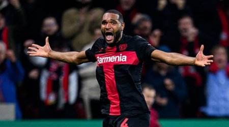 “Bayer”in futbolçusu komandadan AYRILIR