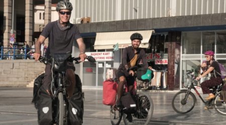 Ekofəalların Ankaradan Bakıya velosipedlə COP29 yürüşü başladı - FOTO