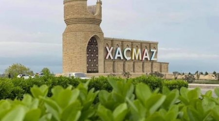 Xaçmazda məktəbli sinif yoldaşını BIÇAQLADI