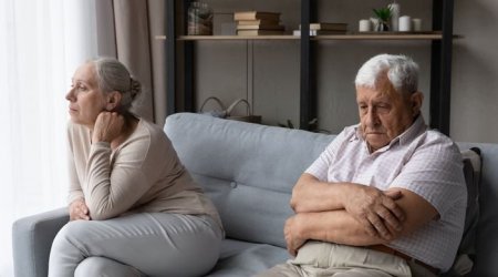 Boşanan yalnız GƏNCLƏR DEYİL... – Yaşlılar niyə evliliklərinə SON QOYURLAR?