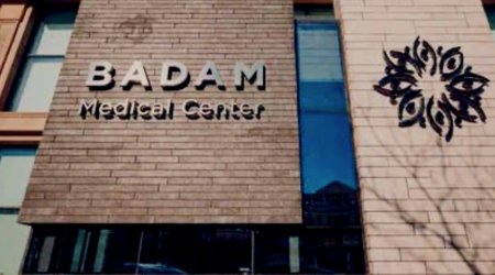 Plastik cərrahın uğursuz əməliyyatı iddiası ilə bağlı “Badam” klinikasından AÇIQLAMA