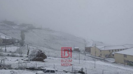 Ölkənin bəzi yerlərdə leysan, Qubaya qar yağır - FAKTİKİ HAVA